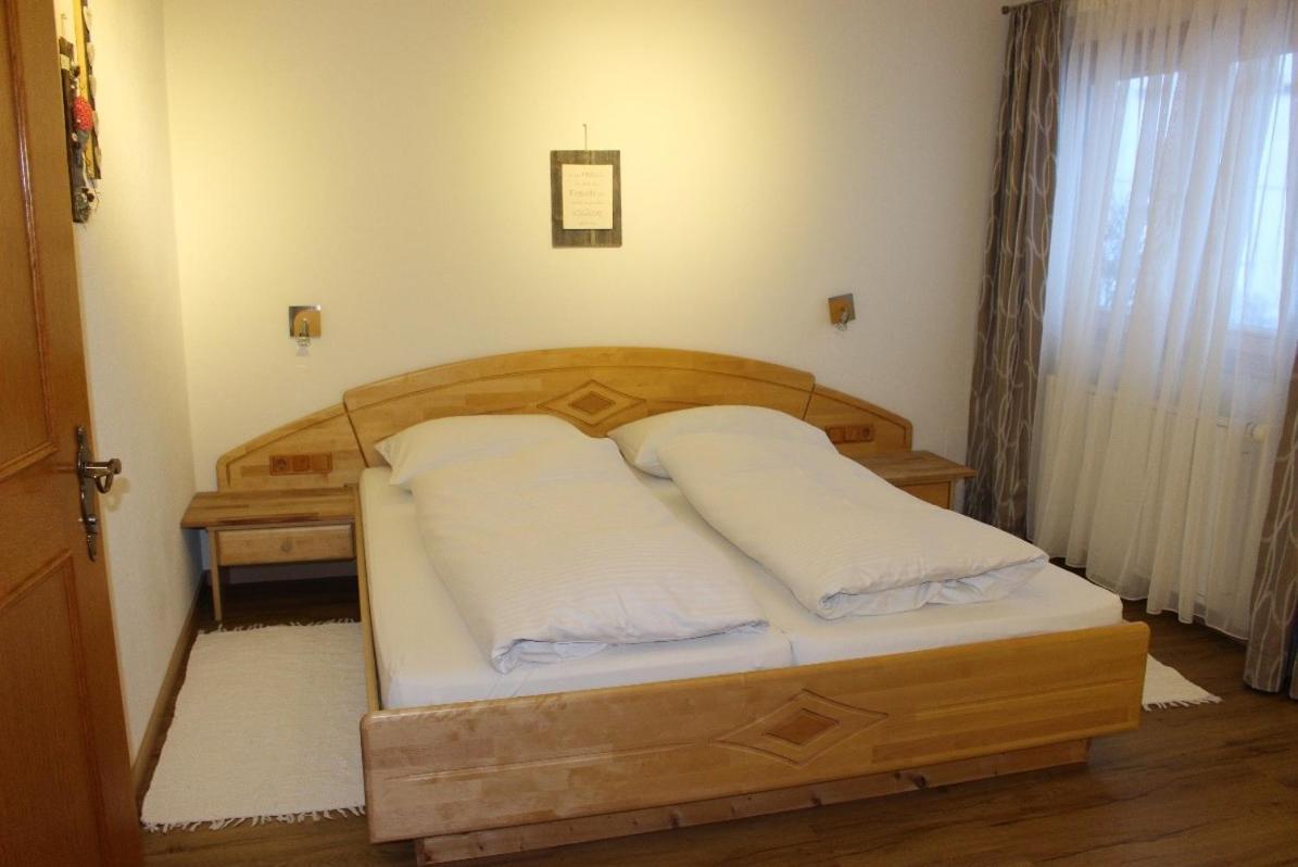 Appartement Haus Gosta กาชูร์น ภายนอก รูปภาพ